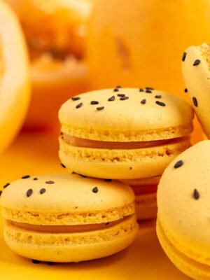 MACARON AMARELO - MARACUJÁ - 20 UNIDADES